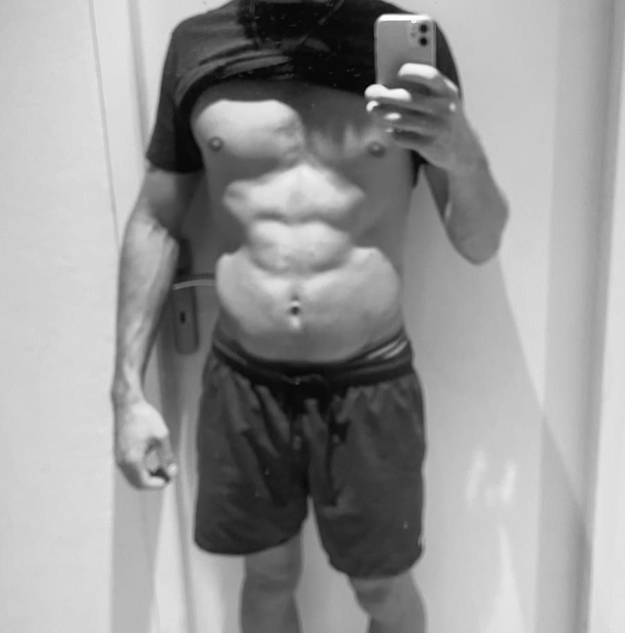 Profil de Emin